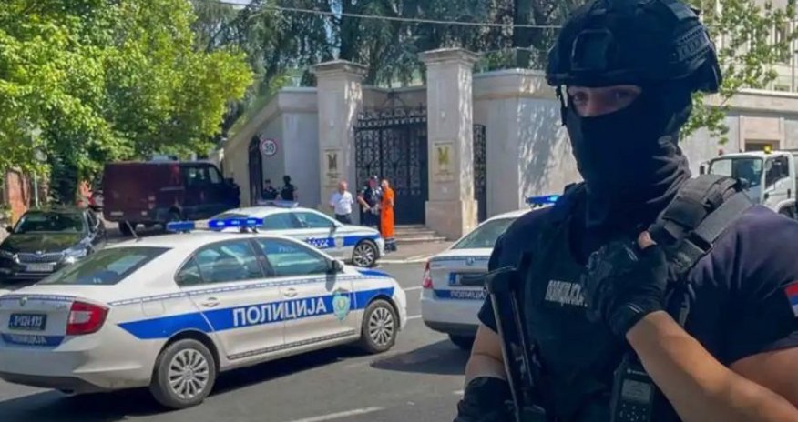 В Сербии объявили красный уровень опасности в связи с угрозой терроризма
