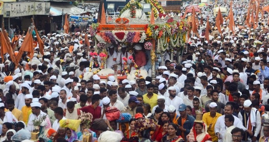 Hindistanda dini mərasimdəki sıxlıq zamanı 107 nəfər ölüb