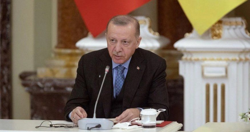 Ərdoğan Putinə Rusiya ilə Ukrayna arasında vasitəçi olmağı təklif edib