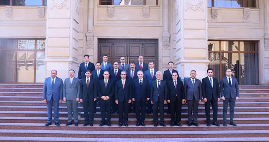 Kamran Əliyev İraqın Ali Məhkəməsinin sədri və Baş prokuroru ilə görüşüb