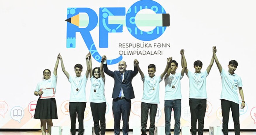 Respublika Fənn Olimpiadalarının qalibləri mükafatlandırılıb