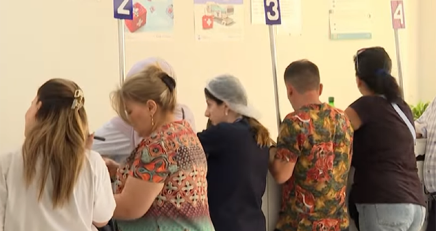 Əhali arasında rotavirus və konyuktivit yayılır - Video