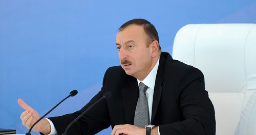 İlham Əliyev Peter Qlıboçkonu mükafatlandırıb