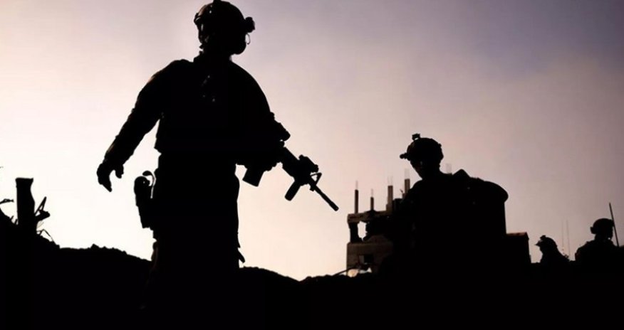 Армия Израиля атаковала военные объекты 