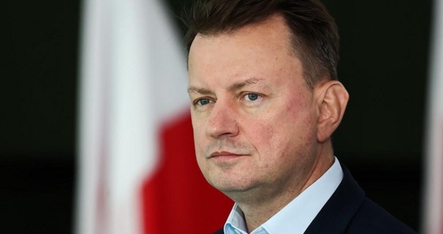 Сейм в Польше лишил иммунитета экс-главу Минобороны