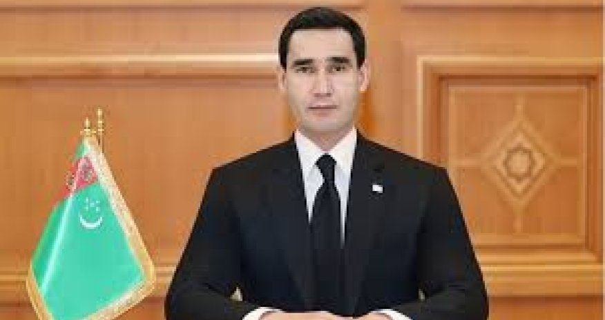 Президент Туркменистана провел кадровые перестановки в правительстве