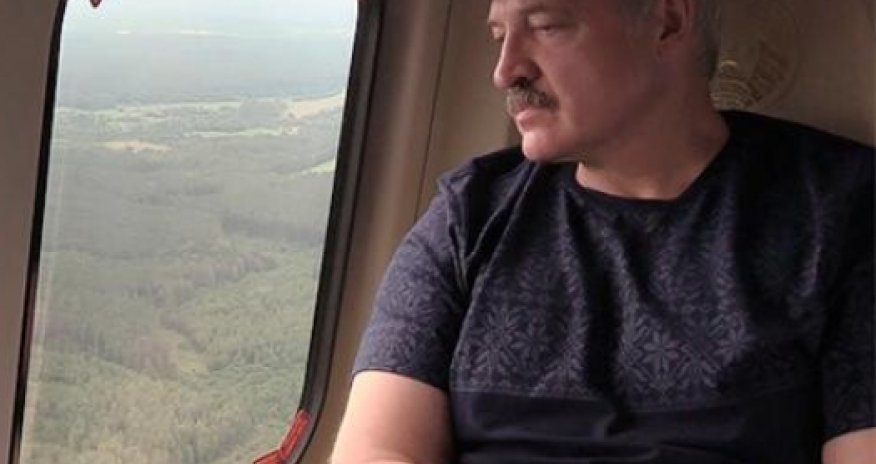 Лукашенко отправился в Россию