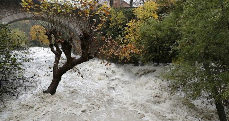 Kürmükçaydan sel keçir