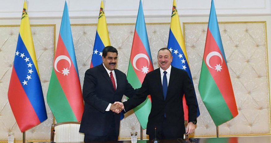 İlham Əliyev Maduronu təbrik edib