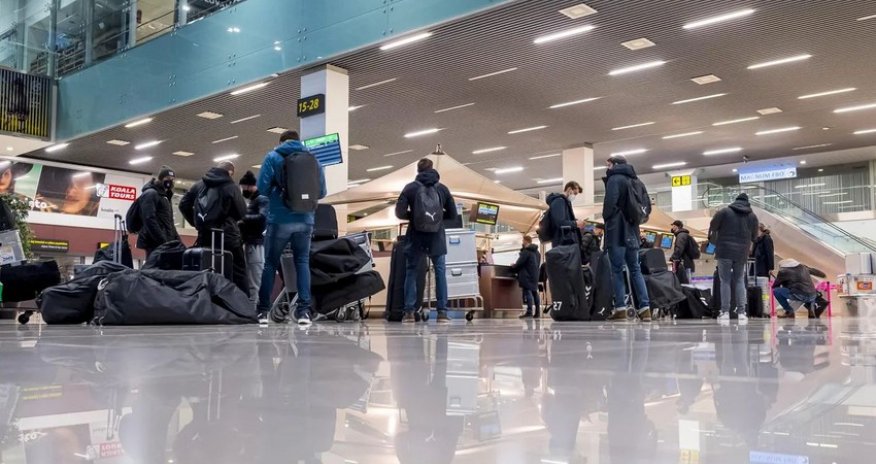 Полиция проверяет помещения аэропорта Братиславы из-за угрозы взрыва