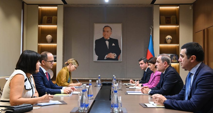 Bayramov ATƏT DTİHB Müşahidə Missiyasının rəhbərini qəbul edib