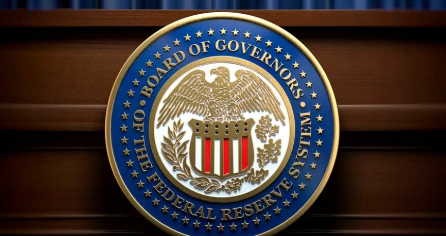 ФРС США сохранила базовую ставку на уровне 5,25-5,5%