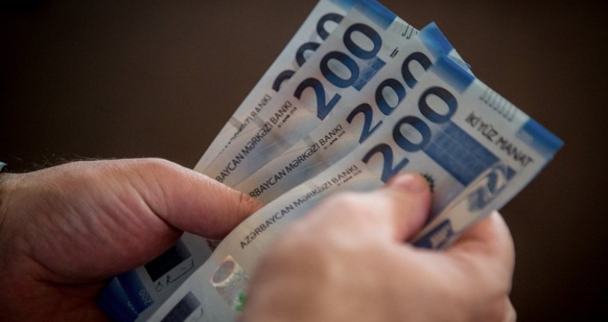 Минфин в первом полугодии оштрафовал 27 должностных лиц