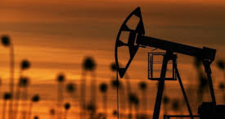 Нефть подорожала впервые за четыре дня