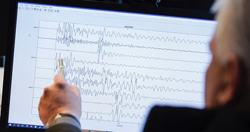 Aralıq dənizində zəlzələ olub