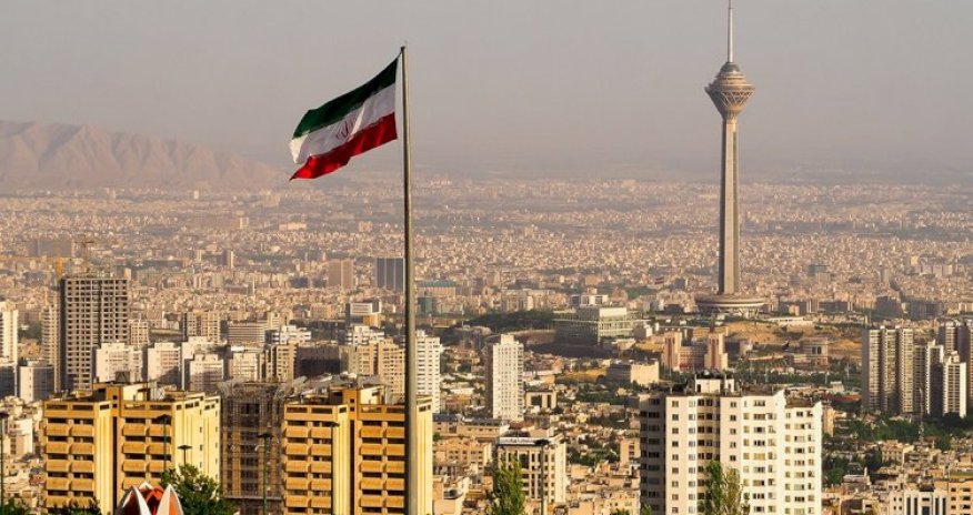 İran Tehran üzərində hava məkanını bağlayıb