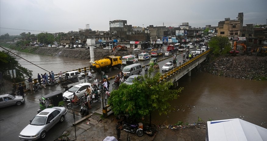 Pakistanda güclü yağışlar nəticəsində ölənlərin sayı artıb
