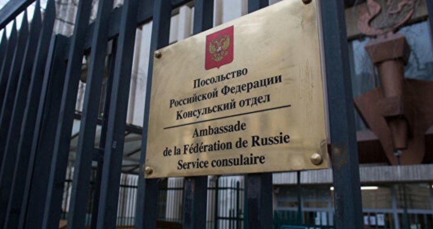 Посольство РФ потребовало от властей Франции обеспечить защиту прав Дурова