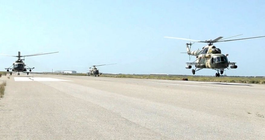 HHQ-nin helikopter bölmələri şərti düşmənin yerüstü hədəflərini məhv ediblər