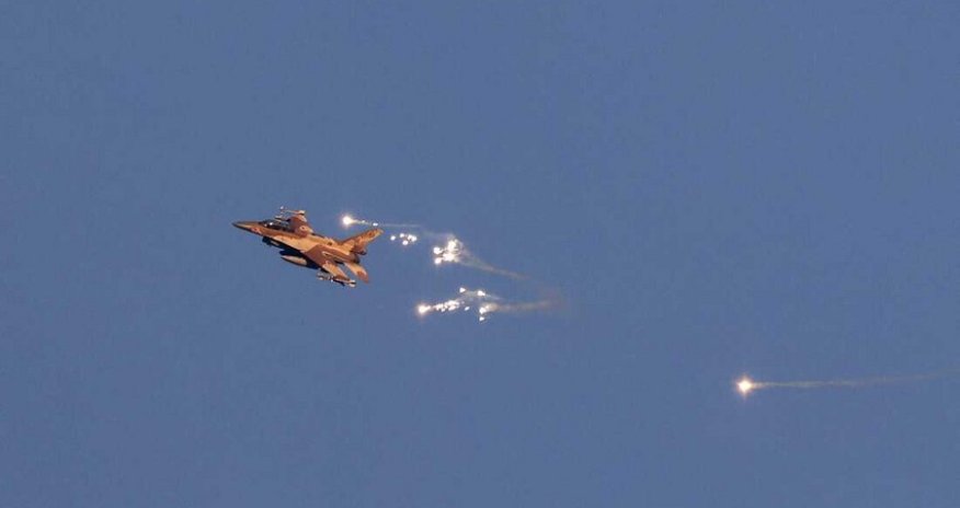 ВВС Израиля атаковали несколько военных объектов 