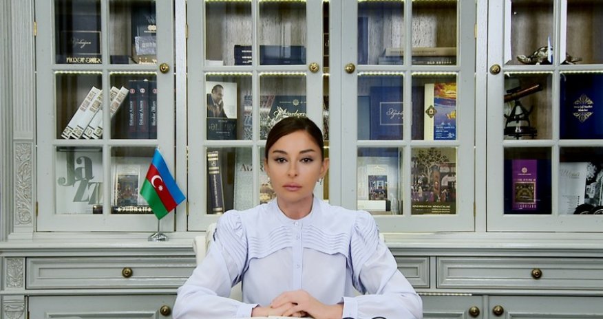 Mehriban Əliyeva parataekvondoçu Sabir Zeynalovu təbrik edib