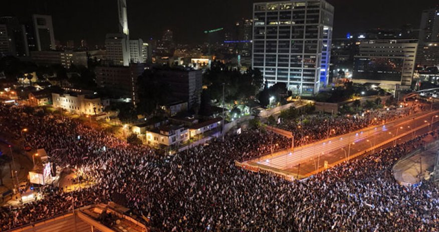 İsraildə on minlərlə insan mitinq edir