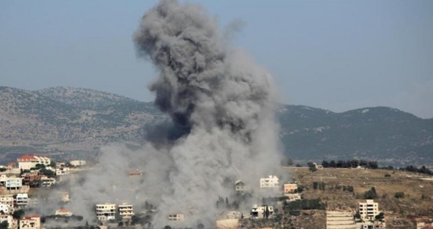 Israel hits Hezbollah targets in southern Lebanon