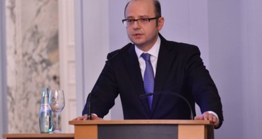 Energetika naziri Rumıniyaya səfər edib