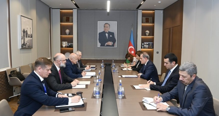 Azərbaycan və MDB arasında əməkdaşlıq gündəliyi müzakirə olunub
