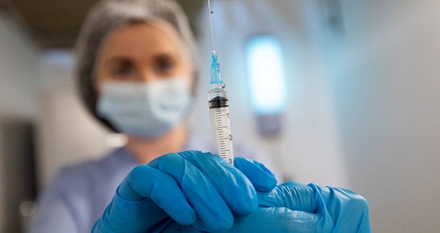 Israeli fire kills dozens in Gaza, polio vaccinations in full swing