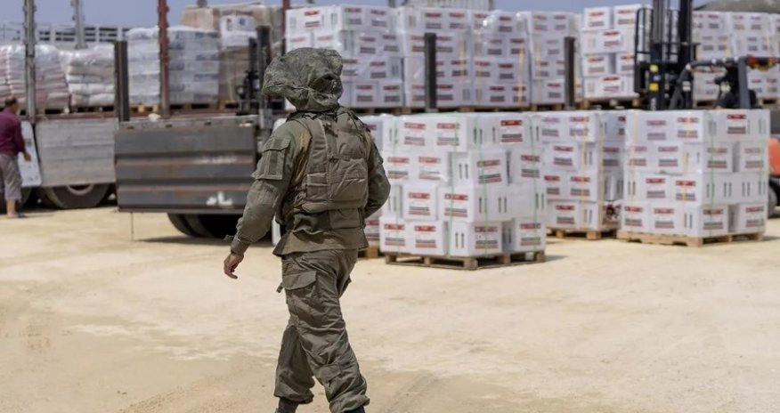 Нетаньяху поручил армии подготовиться к раздаче гуманитарной помощи в Газе