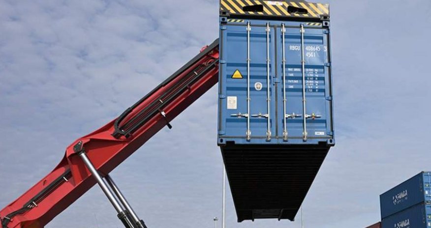 Container shortage in Russia causes rise in prices for shipping from China