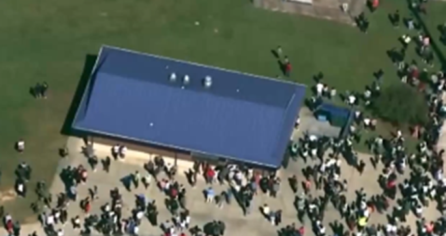 ABŞ-də məktəbdə atışma olub,ölən və yaralananlar var