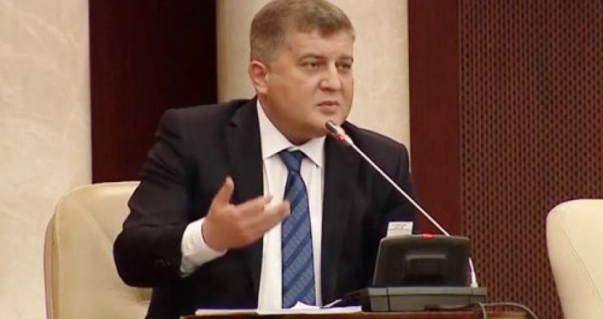 Erkin Qədirli saxta səs yığmağına görə MSK müraciət edib