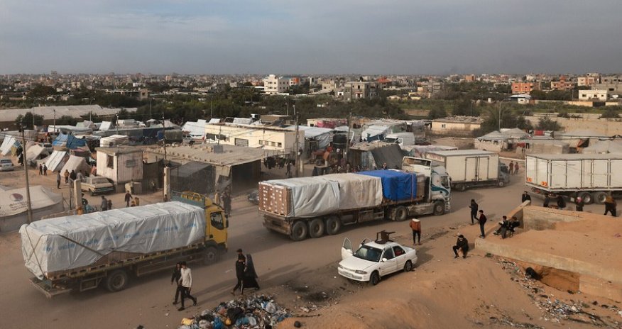 Qatar donates aid for 4,400 Gazans stranded in West Bank