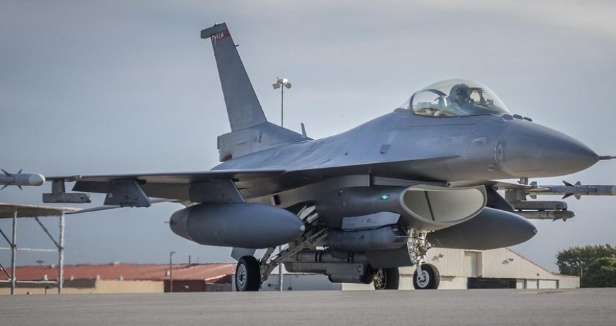 Netherlands allows Ukrainian forces to strike Russian targets with its weapons