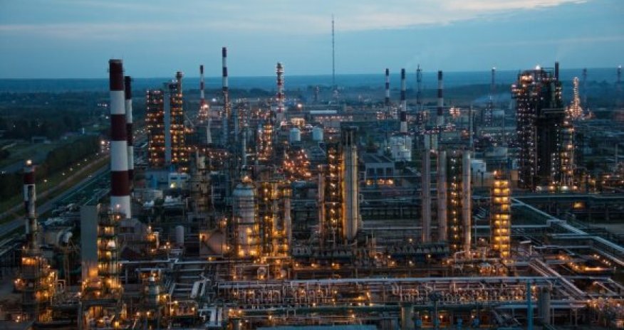 Ukrayna Rusiyanın neft emalı zavodunu sıradan çıxarıb