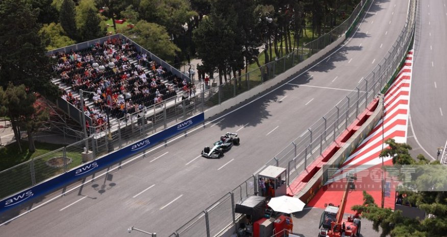 Началась вторая часть свободных заездов Формулы-1