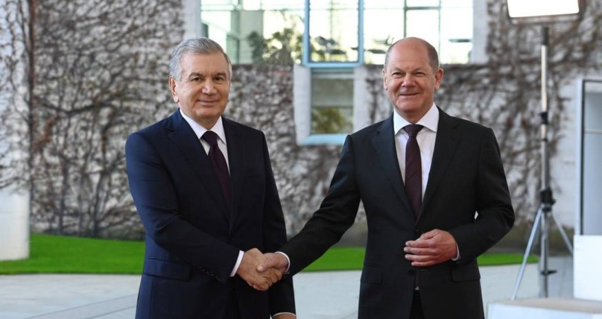 Olaf Şolts Özbəkistana səfər edib