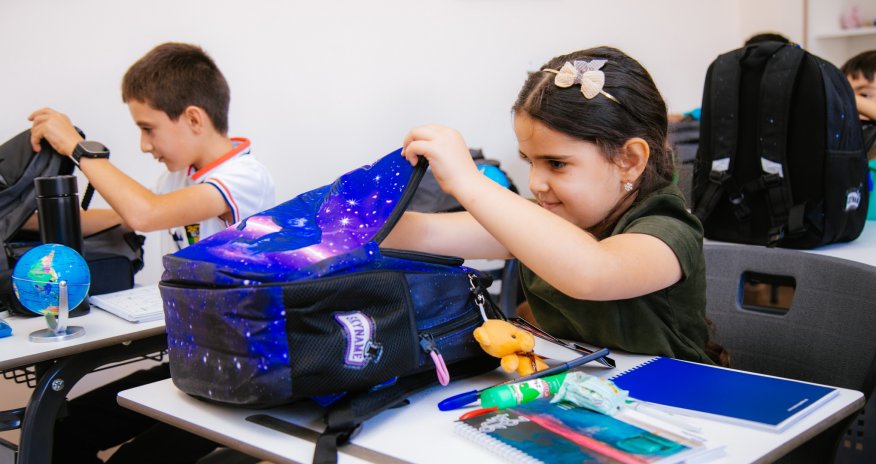 Bank Respublika Laçının Zabux kəndində məktəbliləri sevindirdi