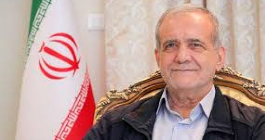 Pezeşkian Ermənistan hakimiyyətini təbrik edib