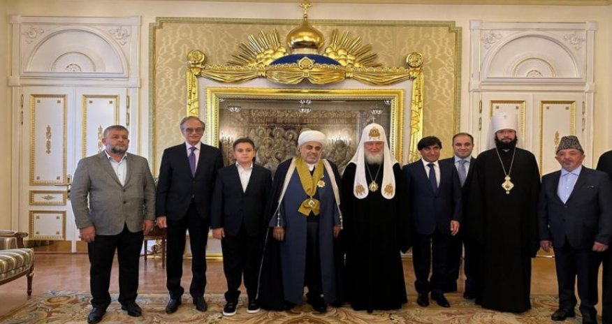 Allahşükür Paşazadə Moskvada Rus Pravoslav Kilsəsinin ordeni ilə təltif edilib