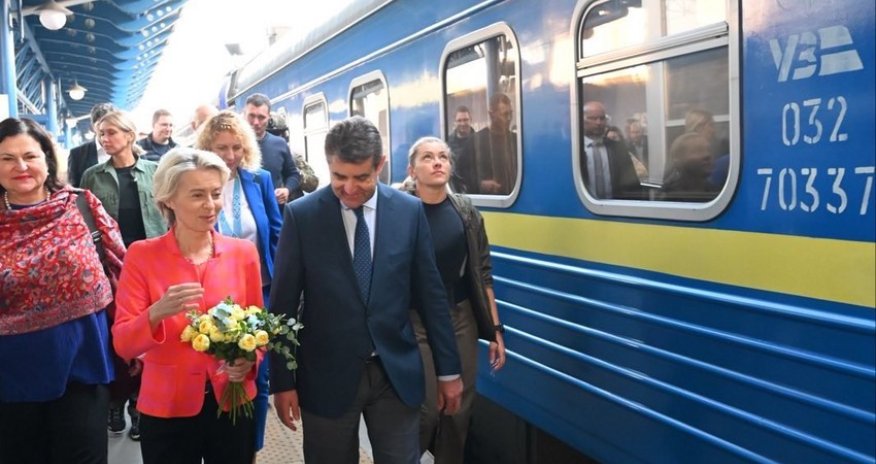 EC chief arrives in Kyiv