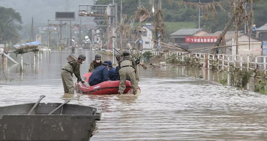 В Японии объявили эвакуацию более чем 130 тысяч человек