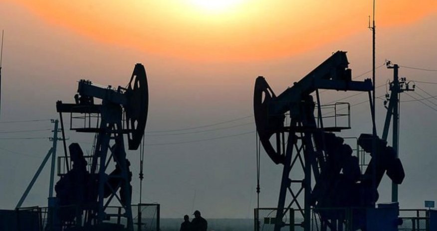 Azerbaijani oil price drops to $77.35