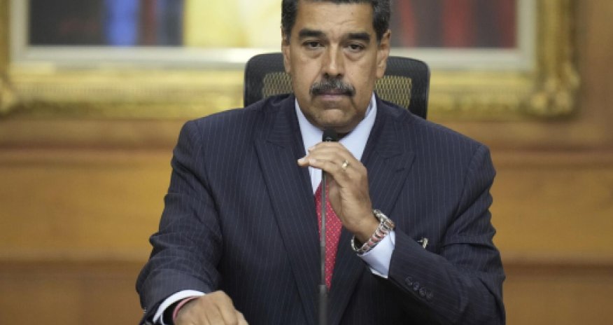 Аргентина объявила в международный розыск Мадуро