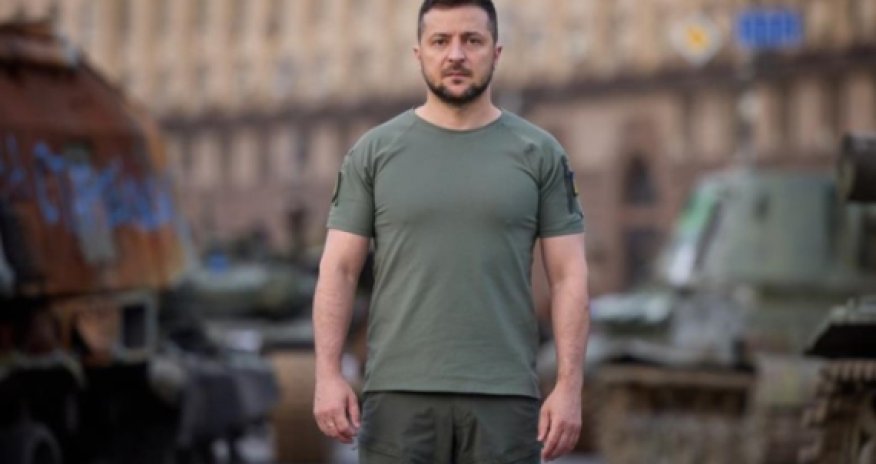 Зеленскому ничего не остается, как болеть за Харрис