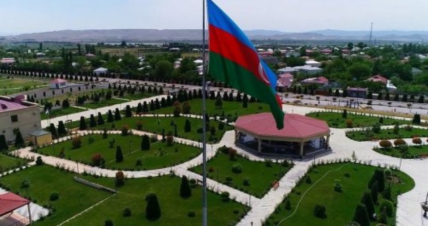 Cəbrayıla  ilk 36 ailə yola salınıb