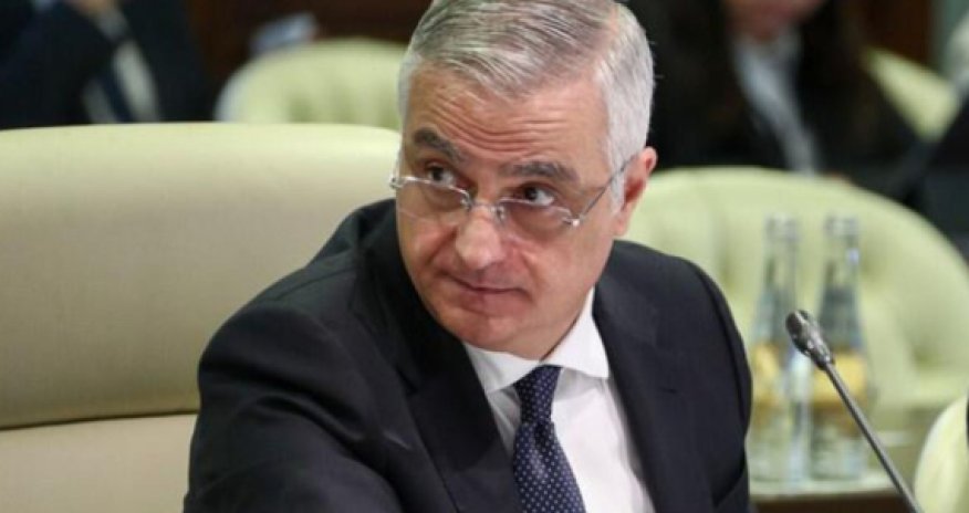 Ереван о «сложностях» в отношениях с Москвой