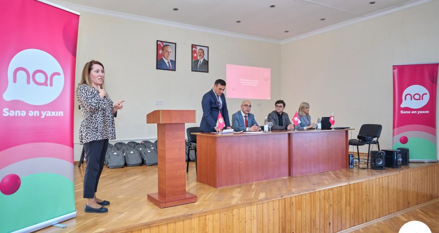 “Nar” Beynəlxalq Jest Dili həftəsi çərçivəsində sağlamlıq imkanları məhdud şagirdlərlə görüşüb